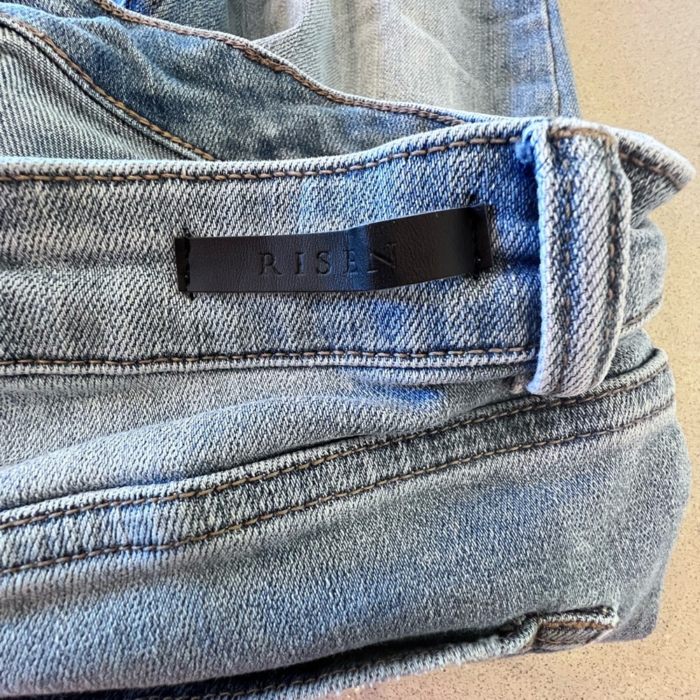 Risen Frayed hem jeans Flare Bell Bottom Sz 11 Waist 30 - Picture 9 of 10